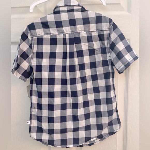 NWOT Tommy Bahama Boys Shirt and Short Set - Picture 3 of 5